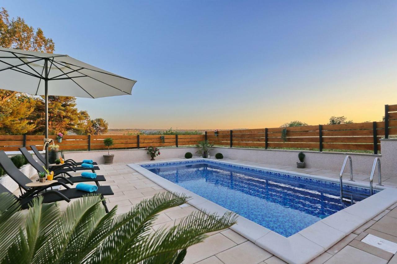 Villa Punta Garden Pool House à Posedarje Extérieur photo